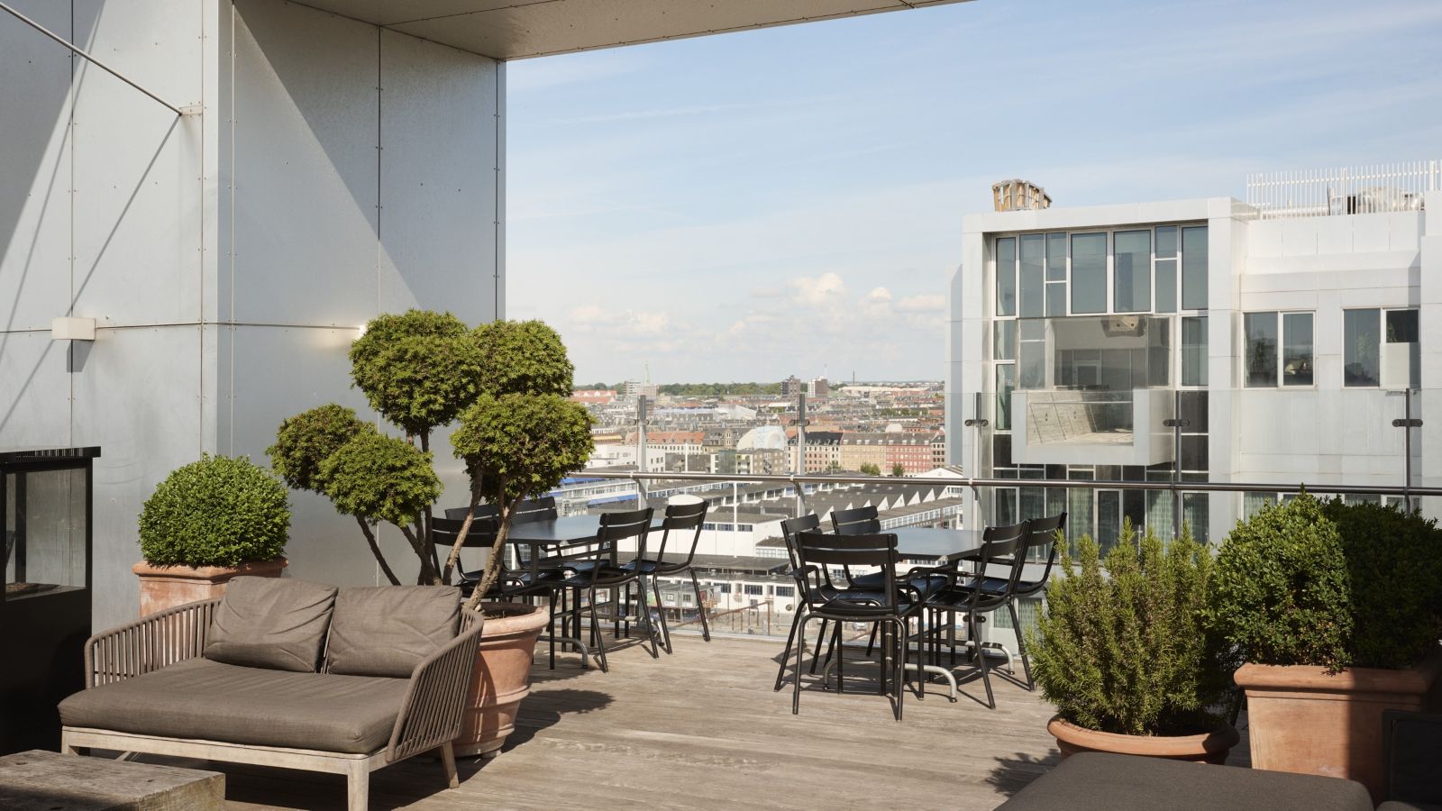 Sticks'n'Sushi Tivoli Hotel