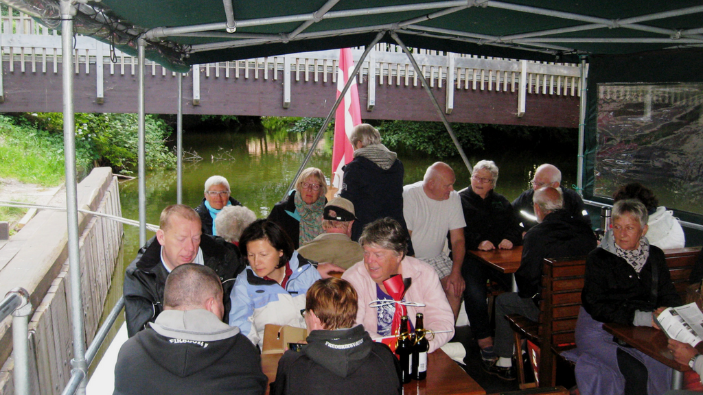 Get married onboard the littel ferry in lake Arresø