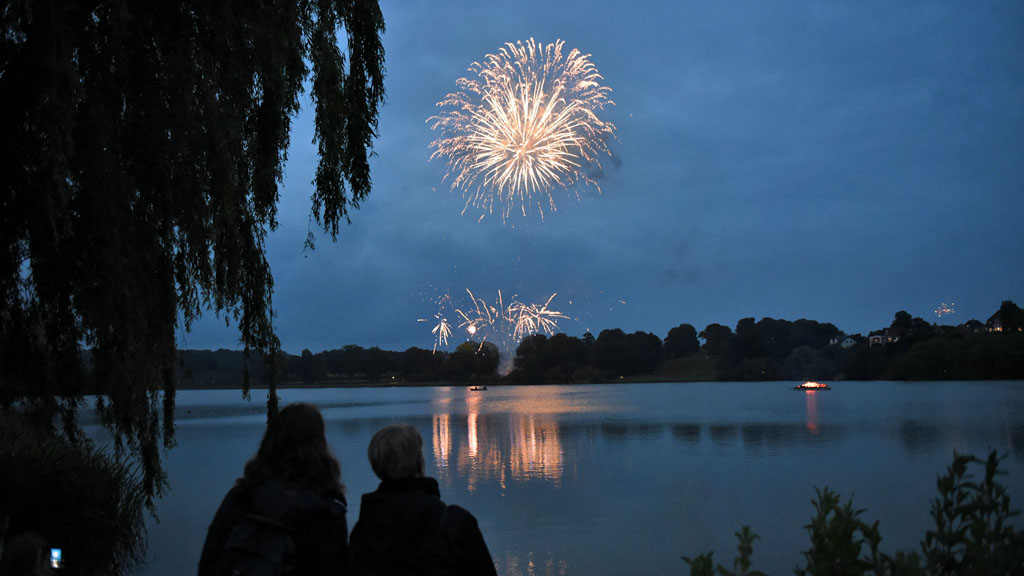 Midsummer’s Eve in Hillerød – Celebrate by the Castle Lake