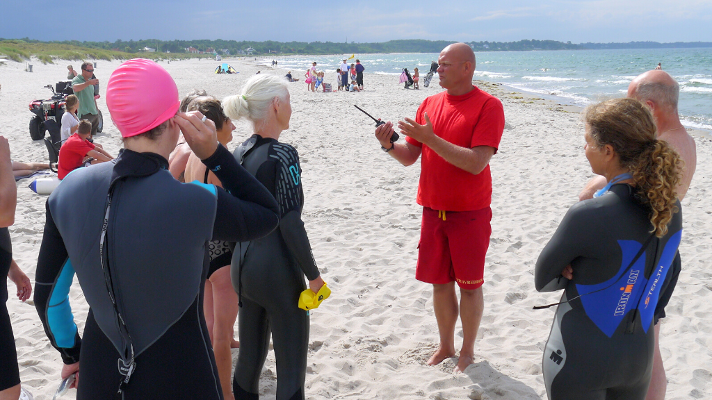 Lifeguards Along the Danish Riviera - Swim Safely