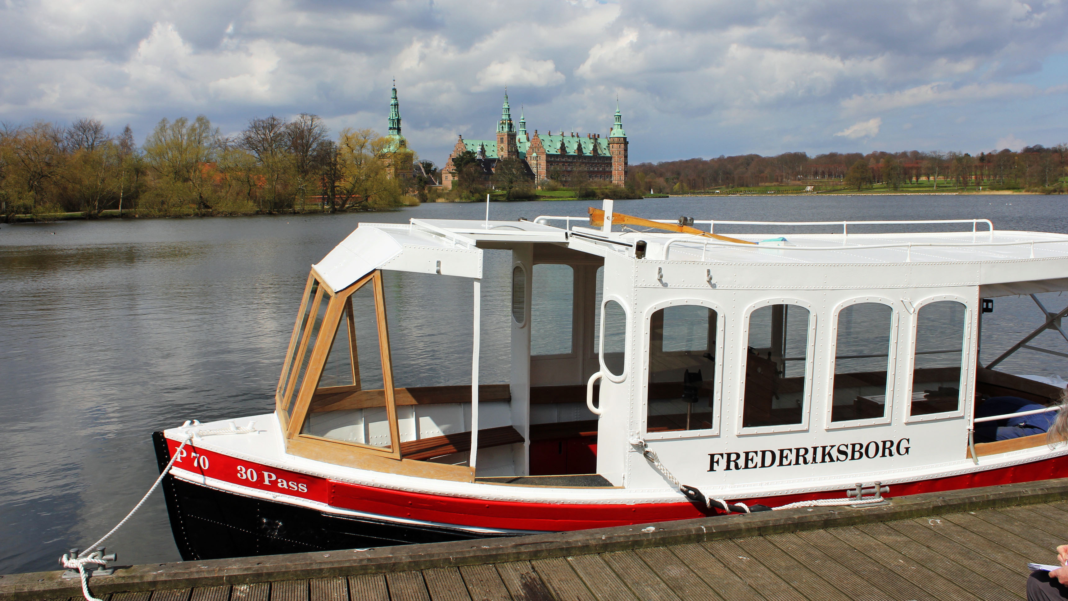 The Little Ferry M/F Frederiksborg on The Castle Lake 