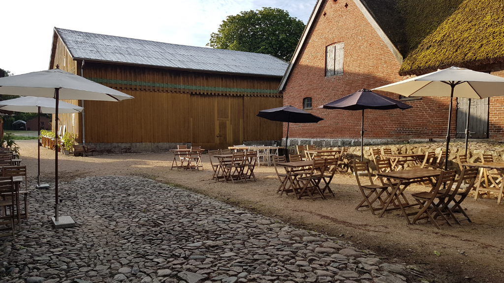 Stay overnight in tent, teepee, with hammock or in Pilgrim's living room at Garbolund