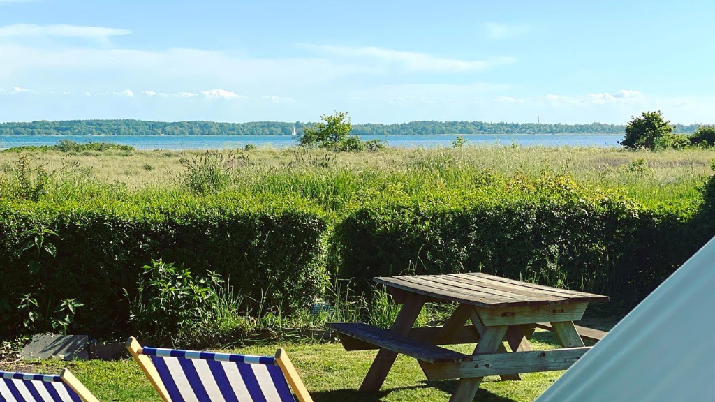 Byaasgaard Nature Camping - Camping life with fjord views and coziness