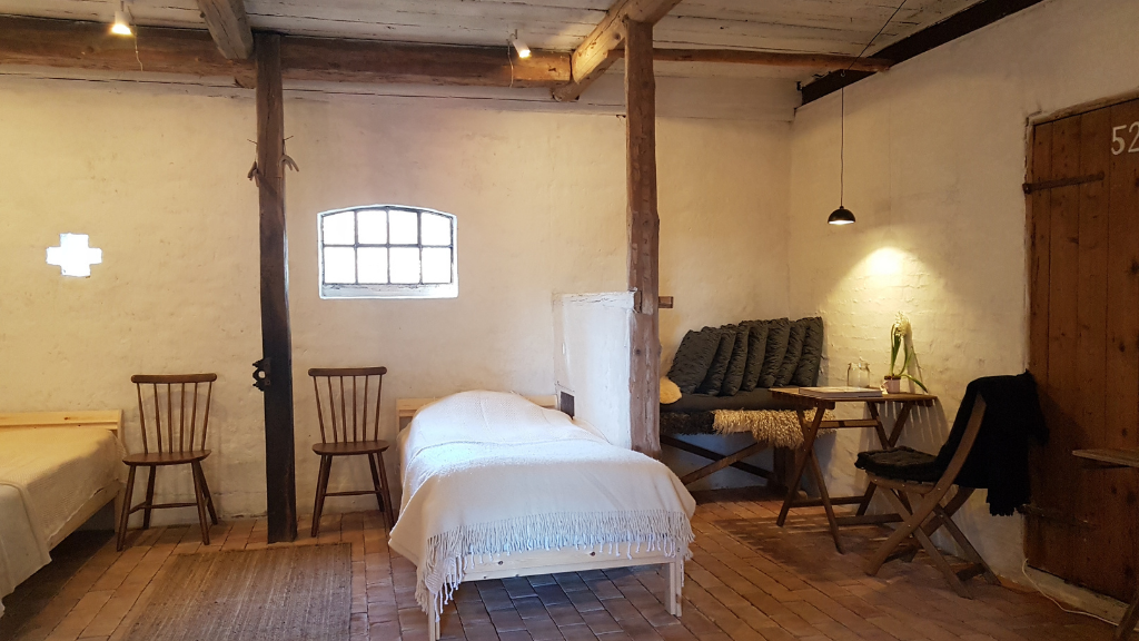 Stay overnight in tent, teepee, with hammock or in Pilgrim's living room at Garbolund