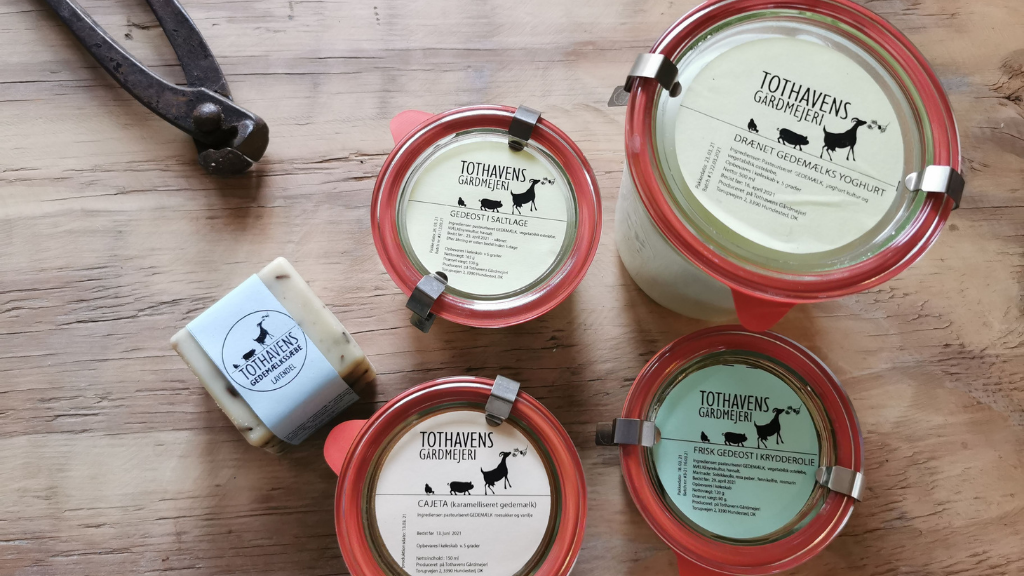 Tothaven Dairy & Café – Homemade Ice Cream and Cheese from the Farm