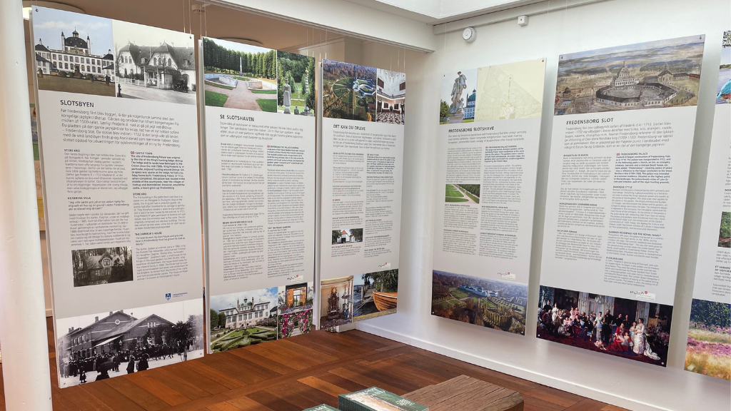 Information point, waffle house and entrance to The Kings' North Sealand National Park | Under Kronen in Fredensborg