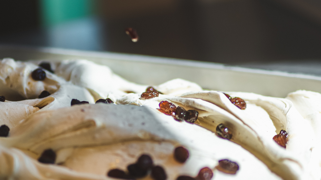 Sister | Ice cream & Chocolate at Gilleleje Harbour