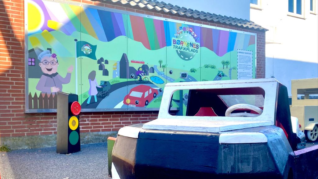 Kinder Verkehrspark in Helsinge - Nutze Kopf und Körper