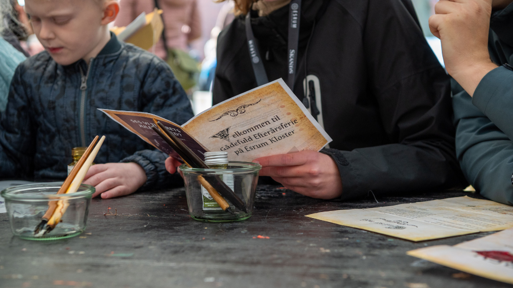 Gådefuld efterårsferie på Esrum Kloster for børn og voksne