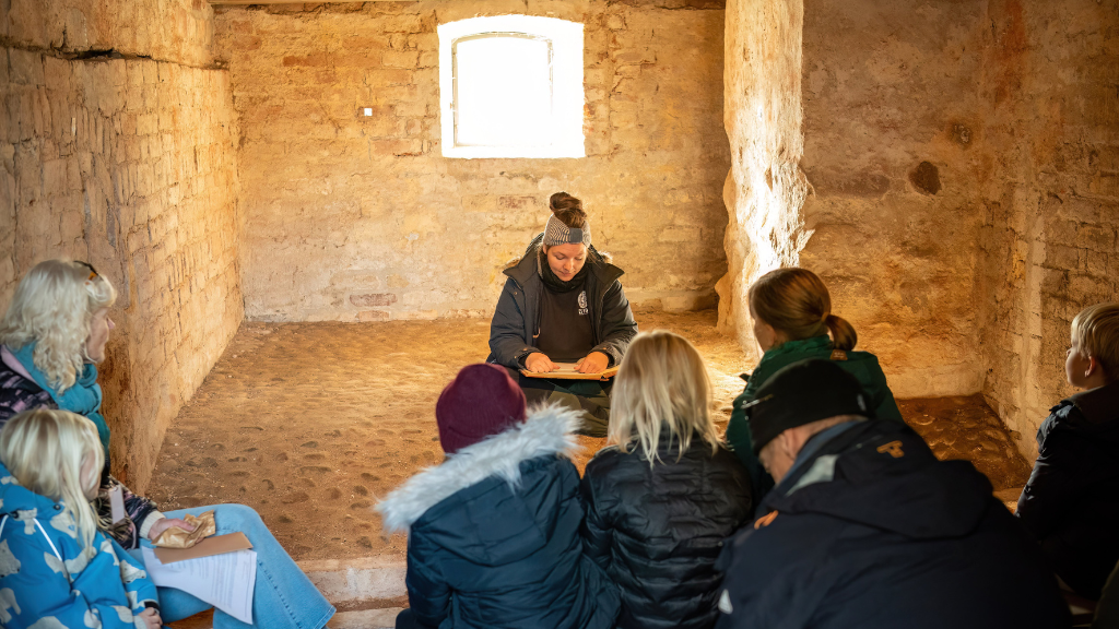 Gådefuld efterårsferie på Esrum Kloster for børn og voksne