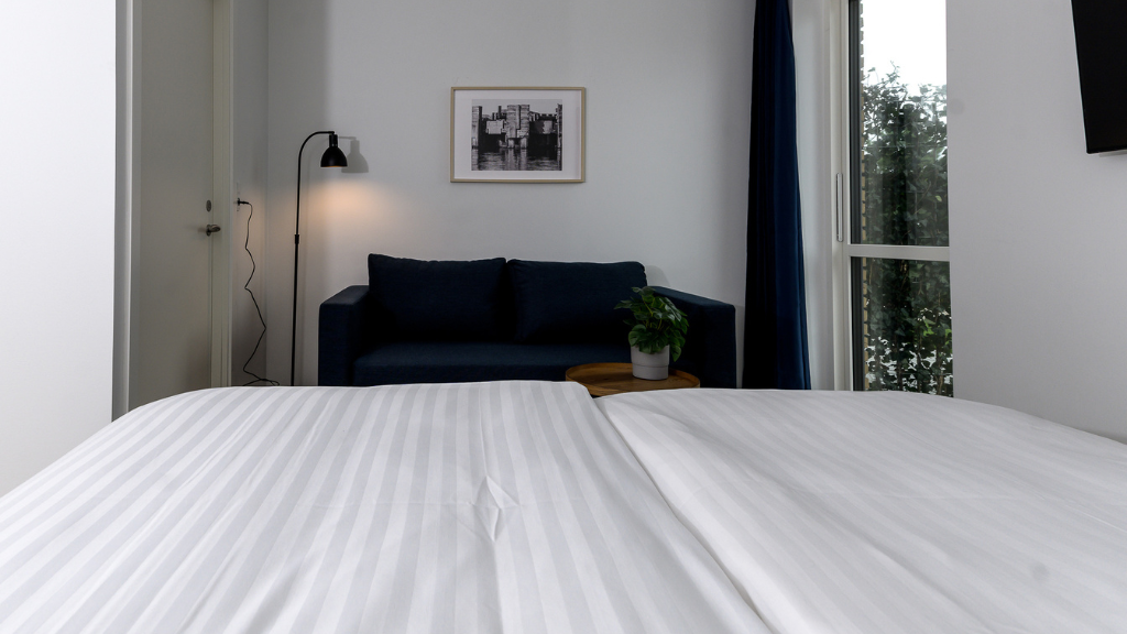 Harbour INN Hundested: Modern Self-Service Hotel at Hundested Harbour