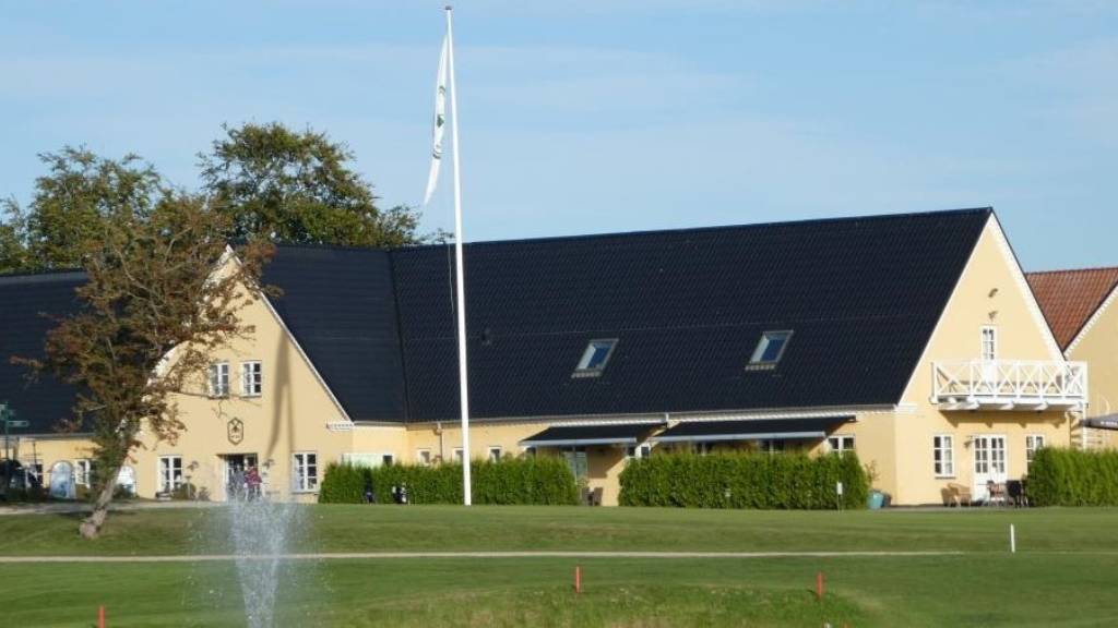PIBE MØLLE GOLF - Golf Center in North Zealand