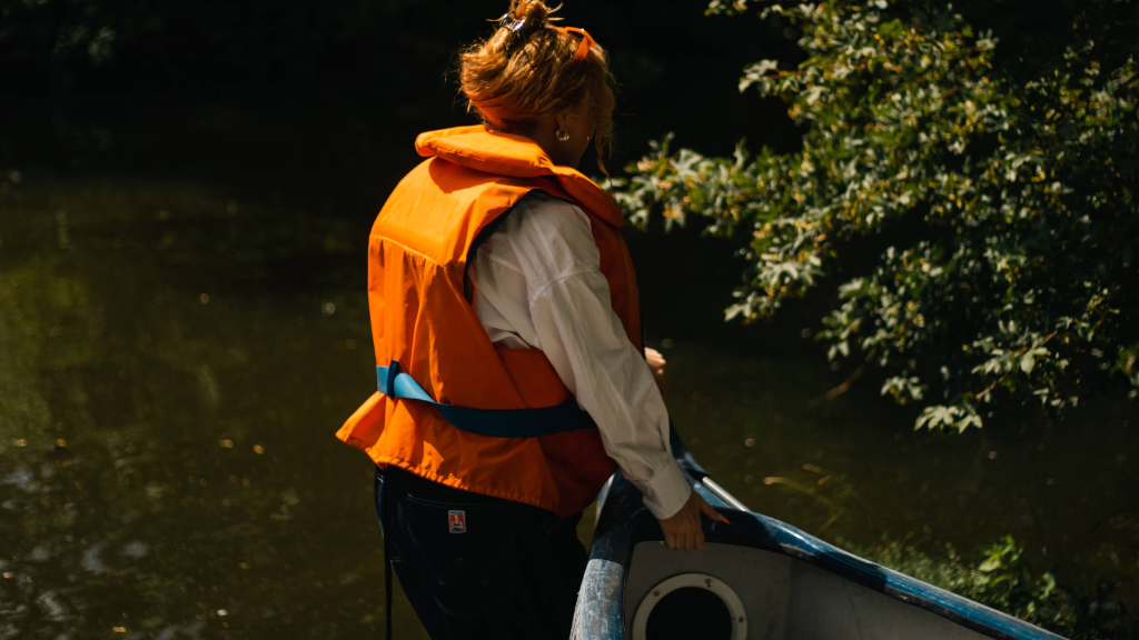 Experience Frederiksværk Canal: An idyllic canoe or kayak trip in the heart of North Zealand