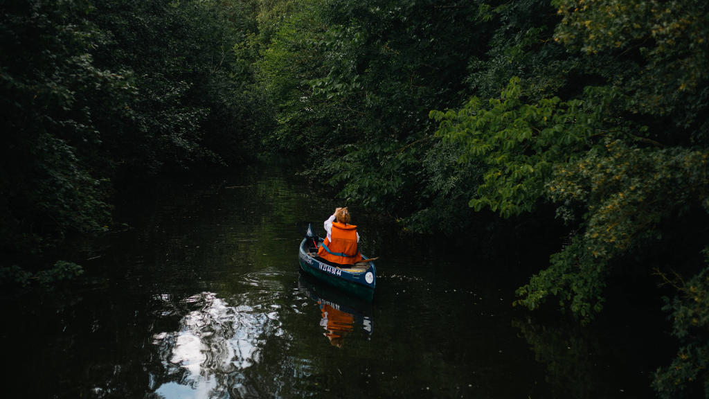 Experience Frederiksværk Canal: An idyllic canoe or kayak trip in the heart of North Zealand