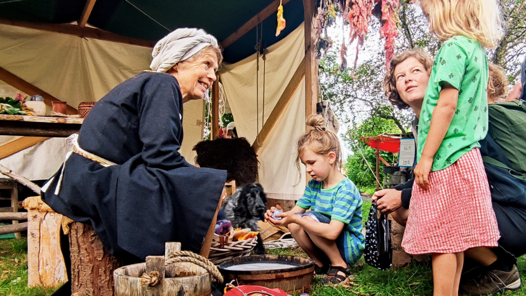 Æbelholt Kloster Ruin