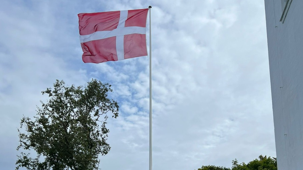 Get married at Nakkehoved Fyr in Gilleleje