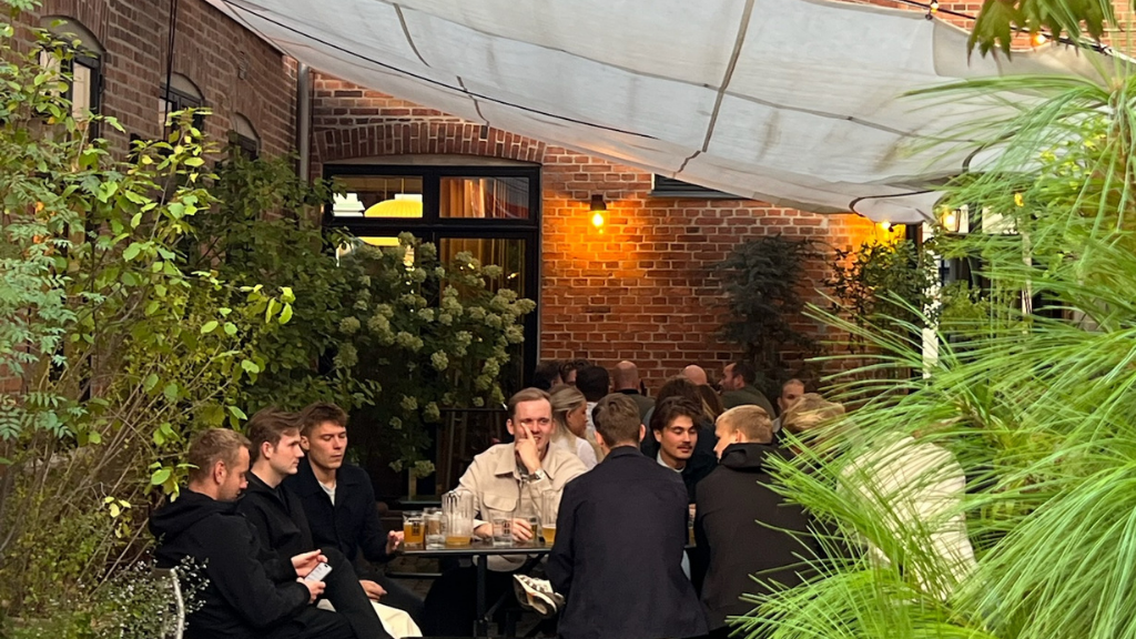 Bar Nabo Hillerød