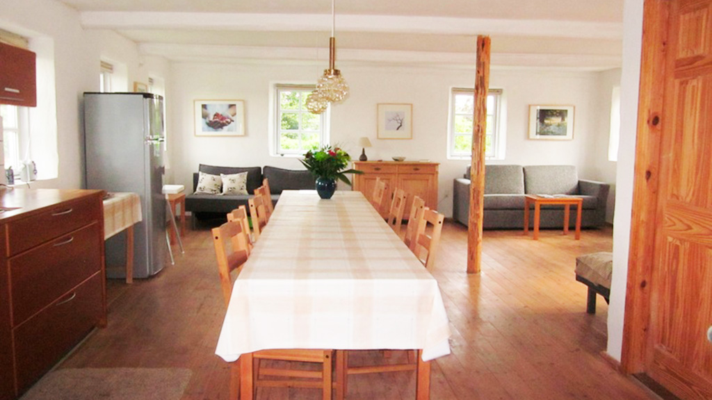 Brunbjerg Bed & Breakfast - Kitchen room