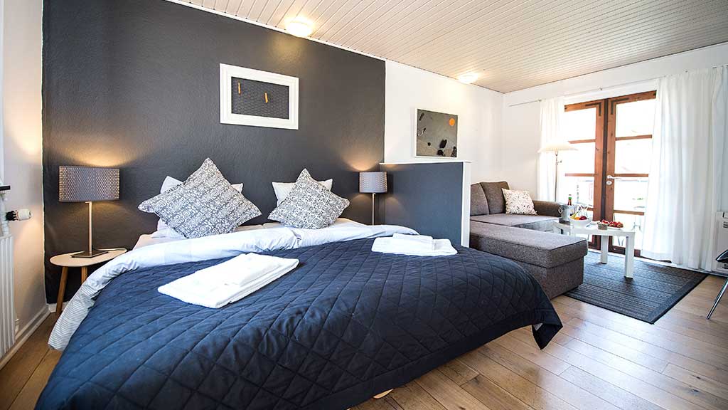 Hotel Skovly - 5 km from Rønne