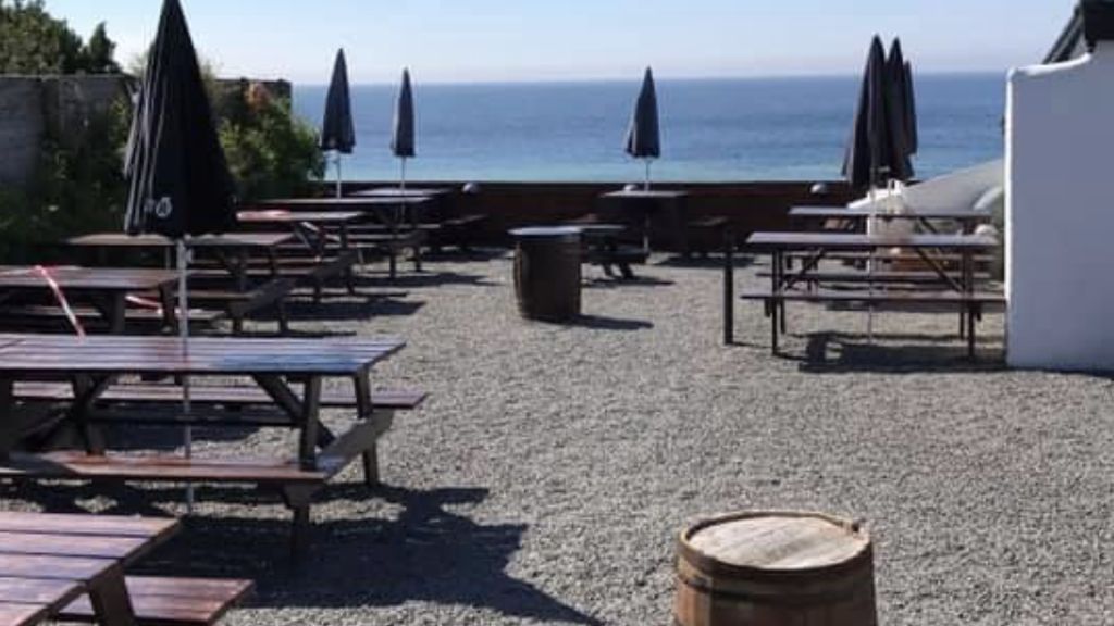 Terrassen ud til vandet