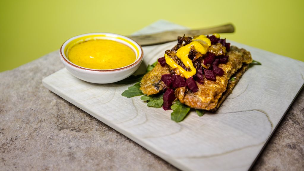 Bornholmersennep på saltstegt sild