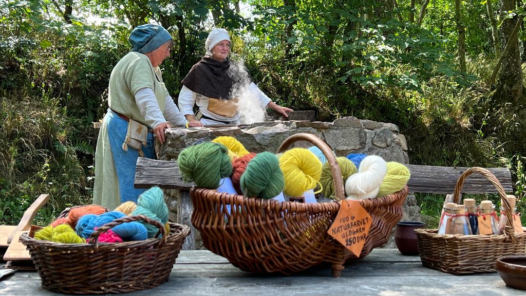 Farverkoner på Bornholms Middelaldercenter