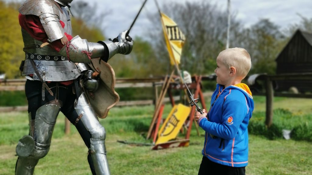 Dreng og ridder - Bornholms Middelaldercenter