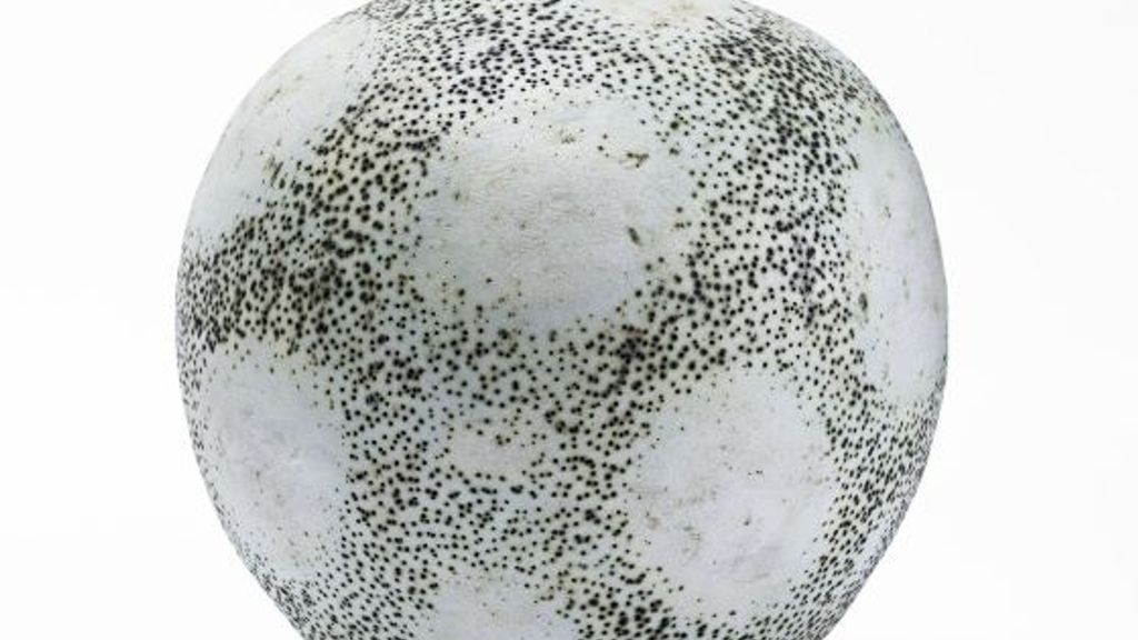 Modelleret krukke, Eva Brandt