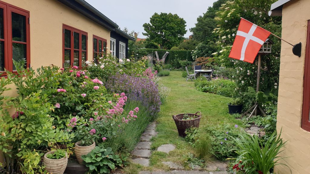 Værksteder og butik, Eva Brandt, Larsegade 23 i Rønne