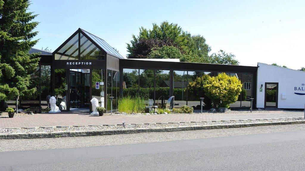 Hotel Balka Strand, facade