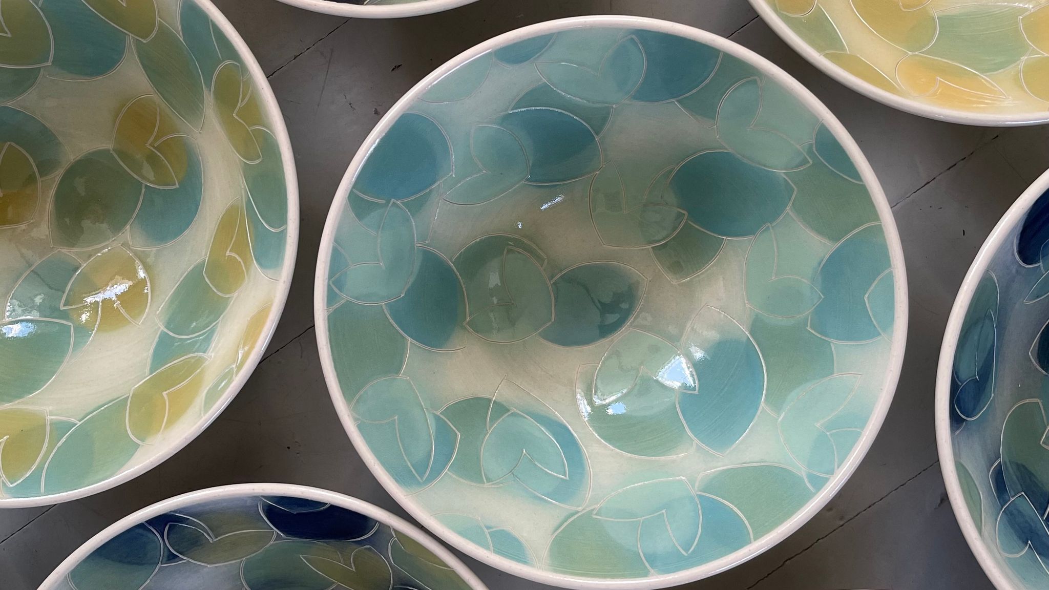 Skåle med dekoration