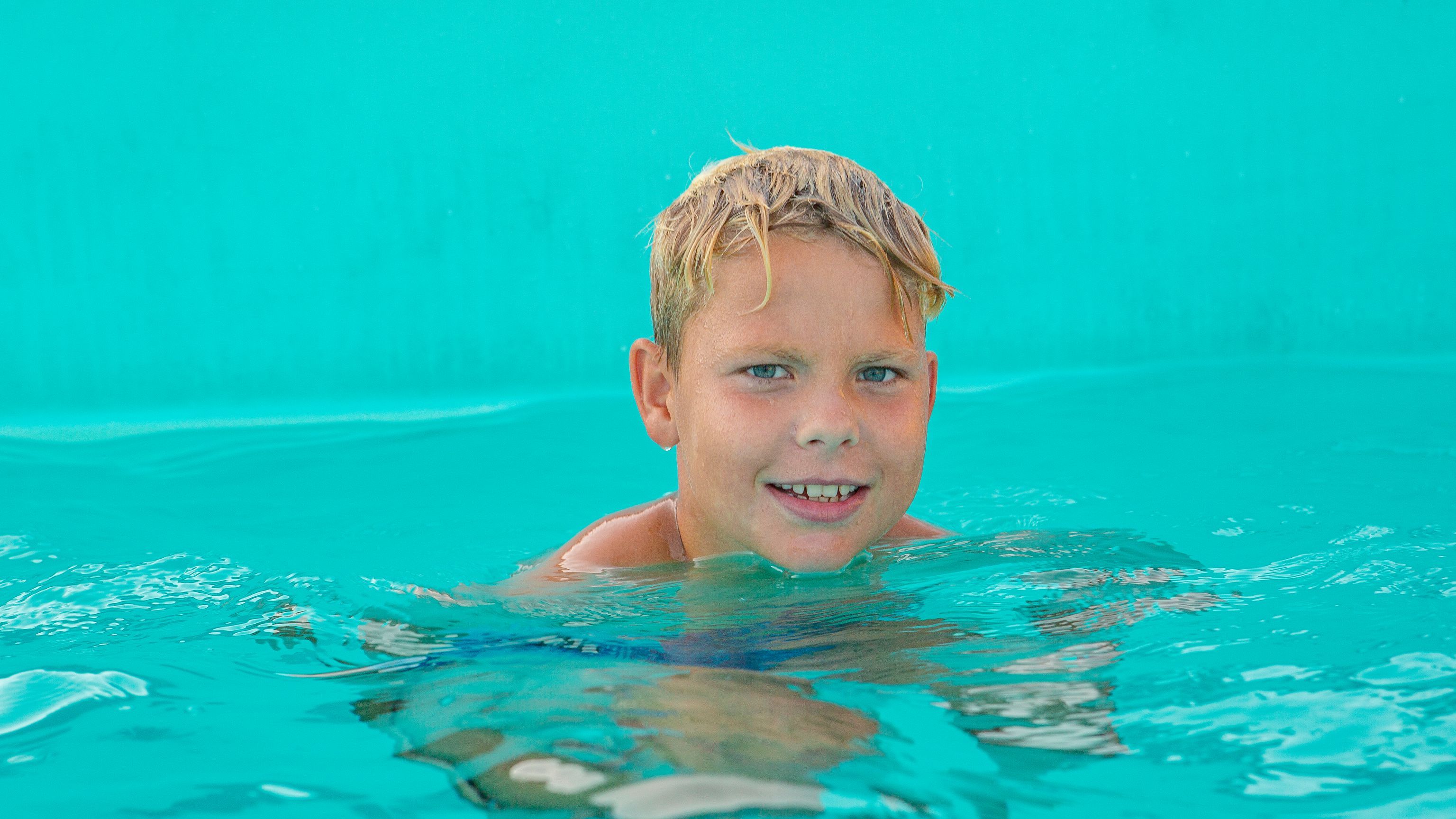 Klemensker svømmebad