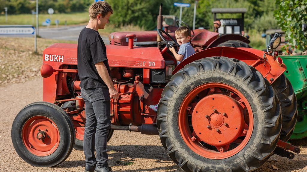 Store maskiner har altid trukket hos børnene