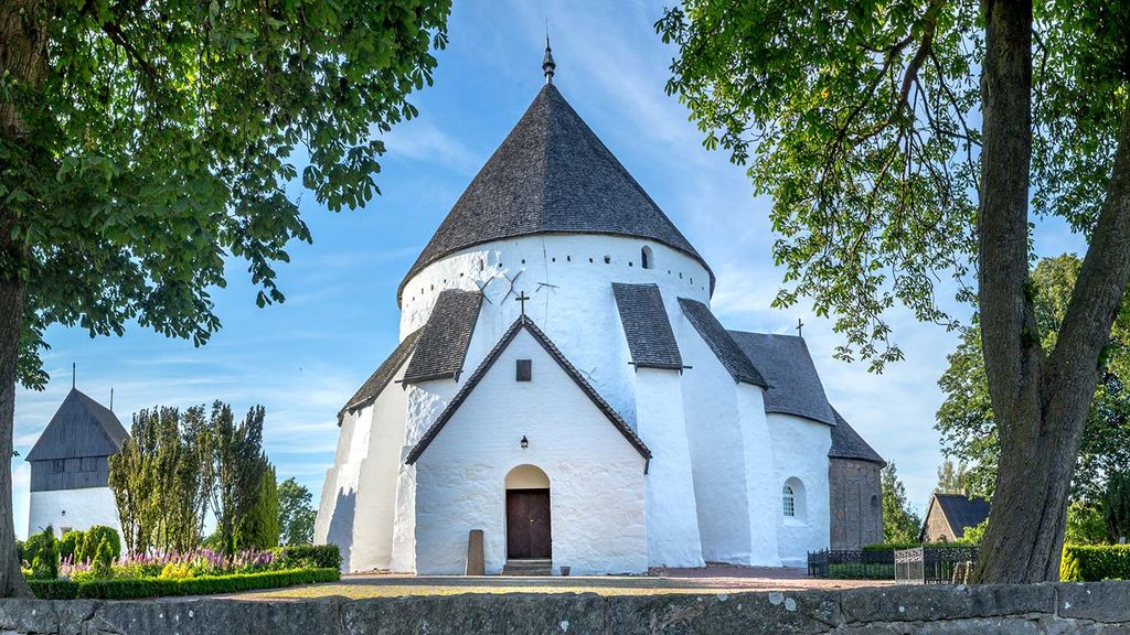 Østerlars kirke - Østerlars rundkirke