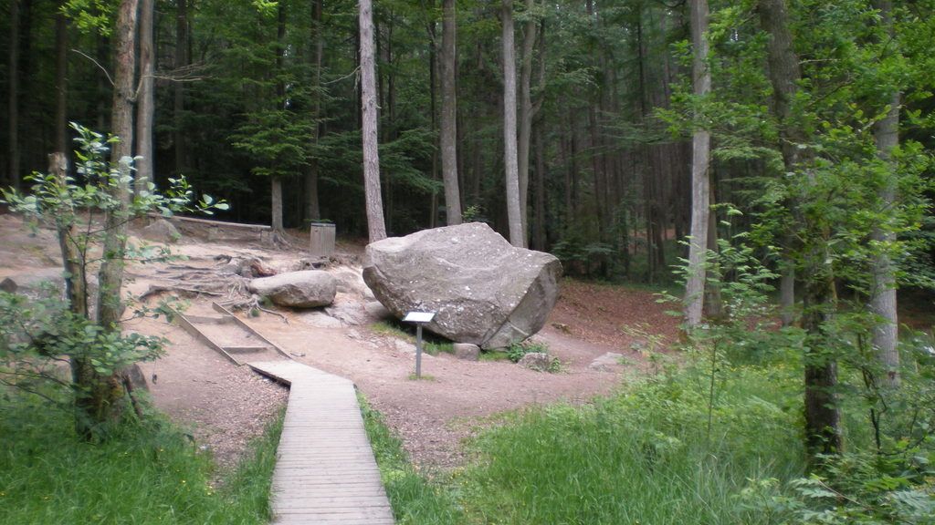 Rokkestenen i Paradisbakkerne