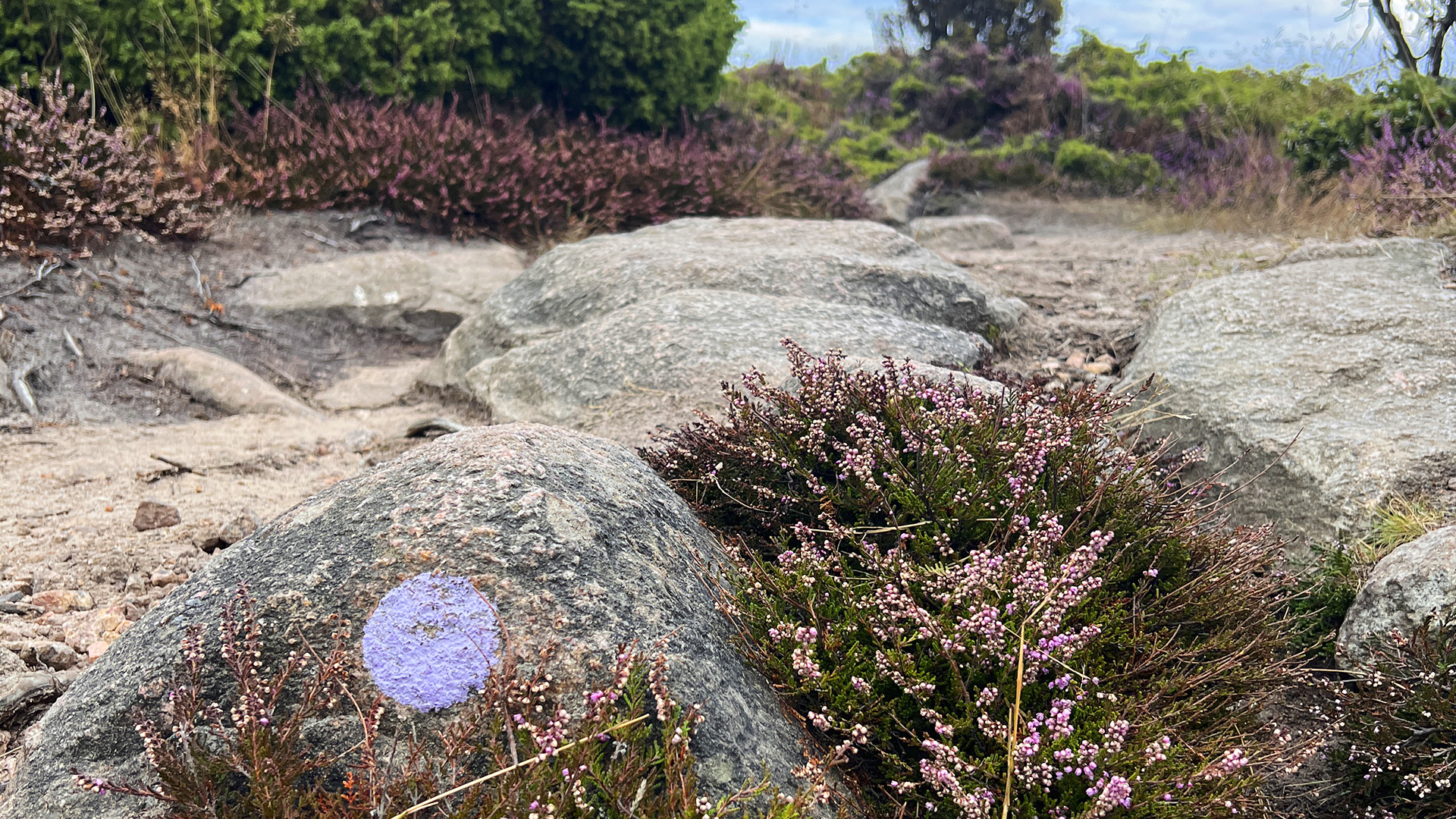 Routenbeschreibung auf Stein