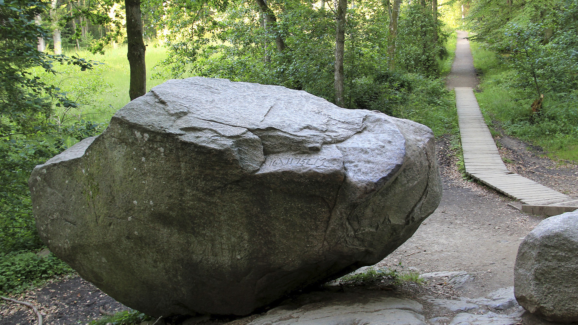 Rokkestenen i Paradisbakkerne