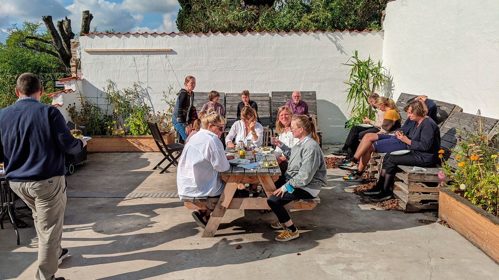 Konference og mødercenter, selskabslokale