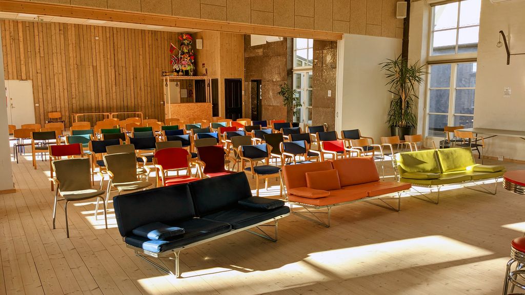 Konference og mødercenter, selskabslokale