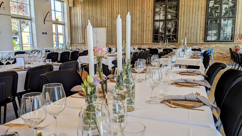 Konference og mødercenter, selskabslokale