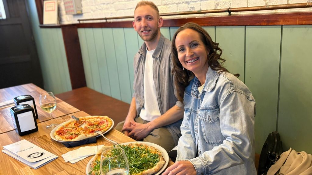 Gæster hos Pizza Deli