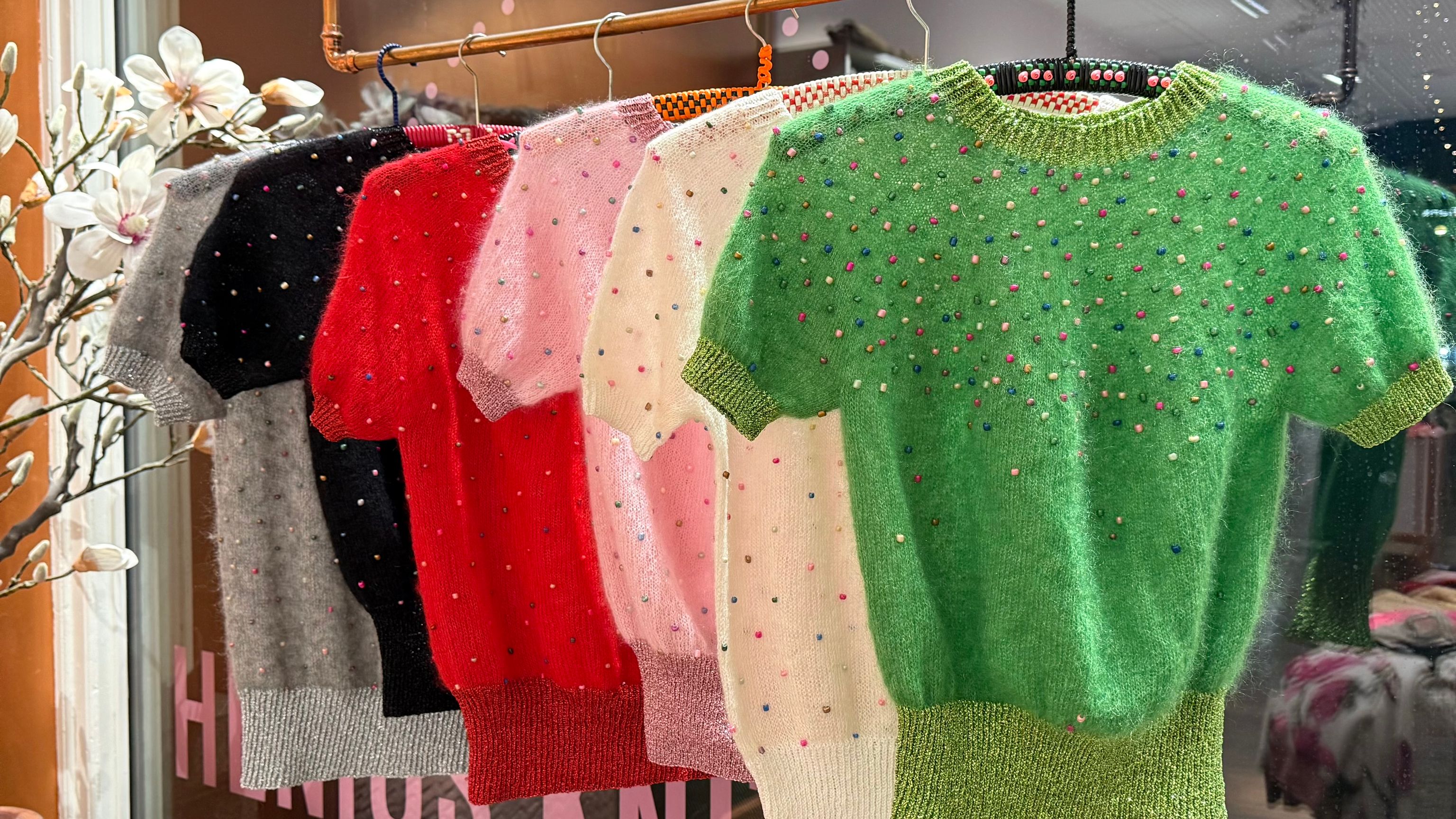 Henius Knitwear