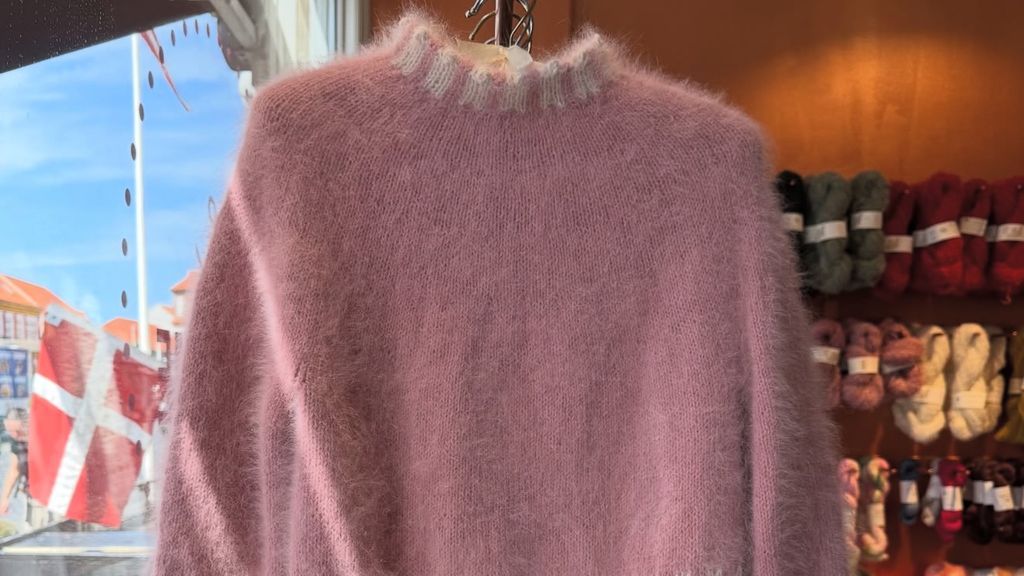 Henius Knitwear