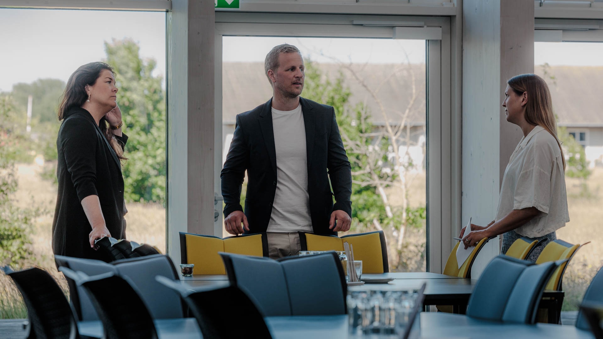 Samtale ved bordene