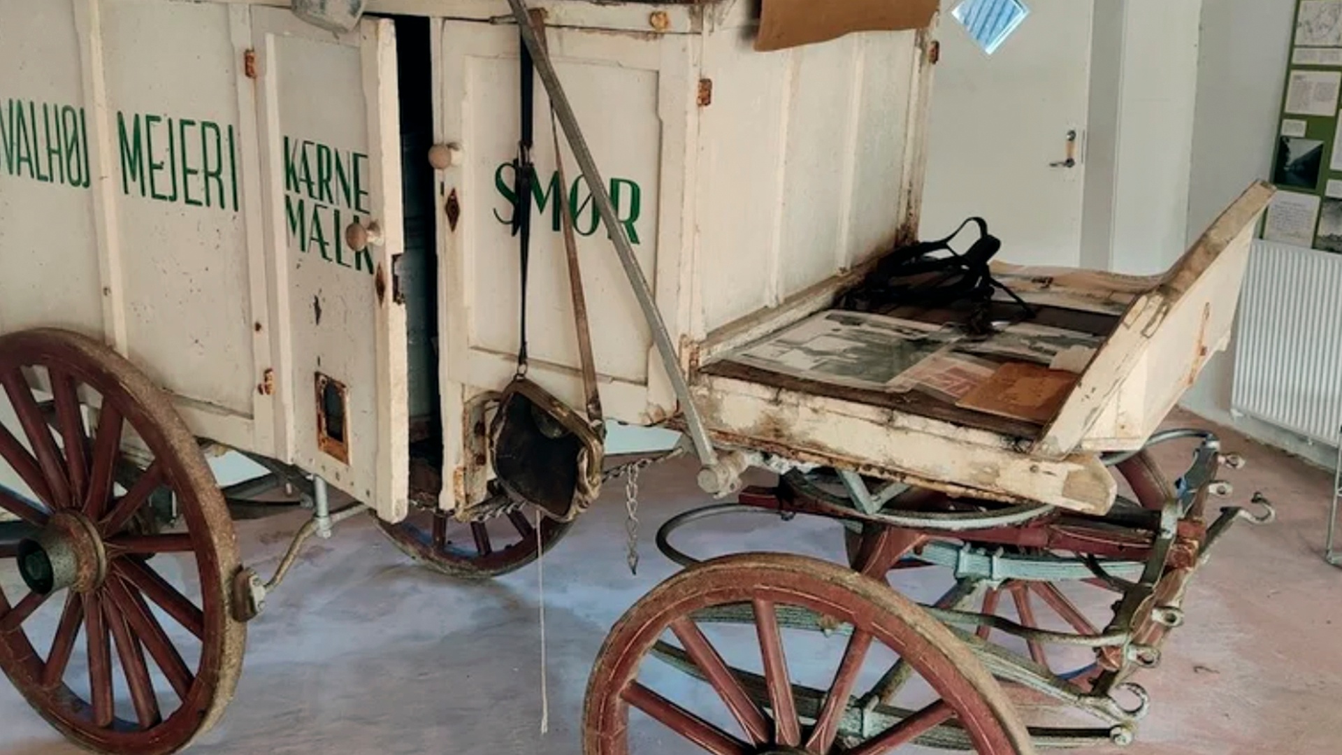 Old dairy wagon