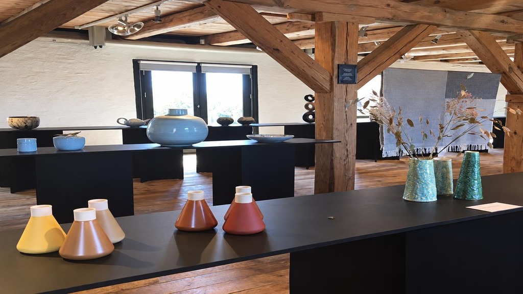 Kunsthåndværk udstillet