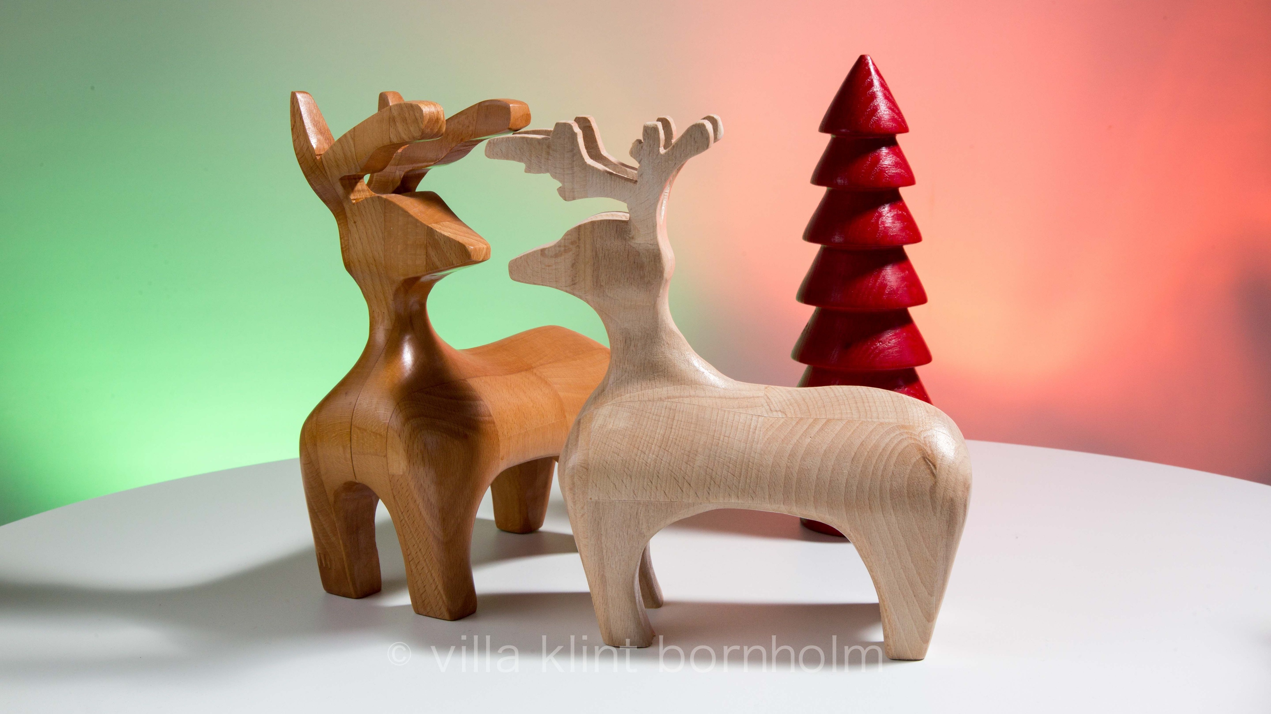 Wood reindeer & Xmas tree