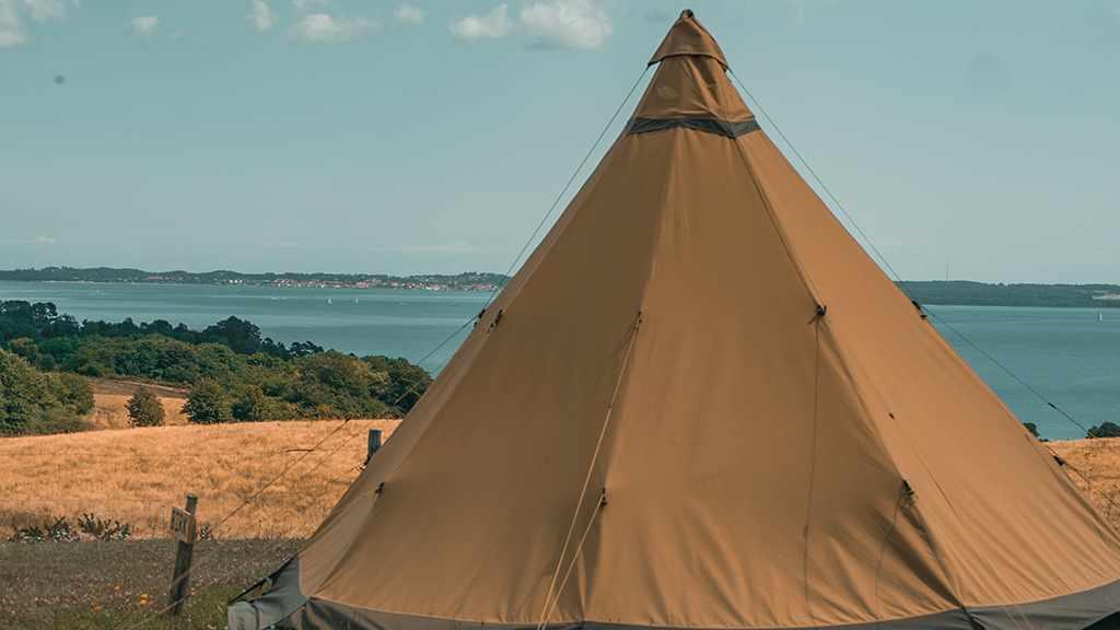 Glamping tipi med udsigt på Karpenhøj Naturcenter