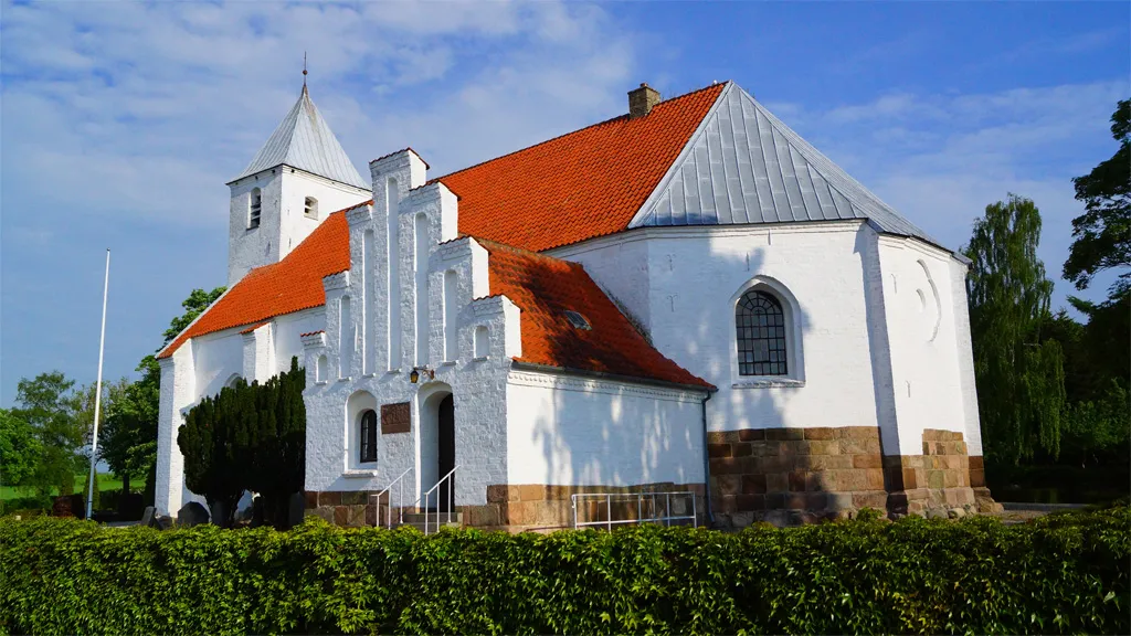 Tirstrup kirke