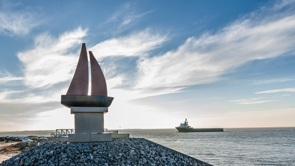 Esbjerg Ship art on Esbjerg Beach